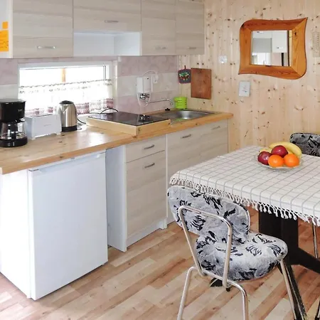 Cottage By The Lake In Wiselka Near The Sea Nyaraló Wisełka