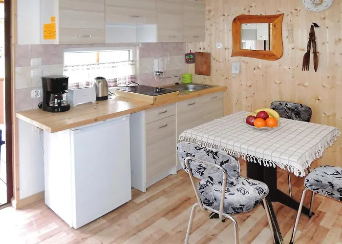 Cottage By The Lake In Wiselka Near The Sea Dom wakacyjny Wisełka